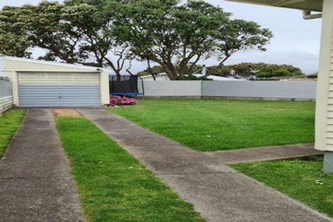 Photo of property in 49 Marama Crescent, Spotswood, New Plymouth, 4310