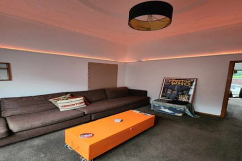 Photo of property in 17 Rua Street, Lyall Bay, Wellington, 6022