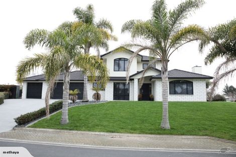 Photo of property in 2 Gracefield Place, Huntington, Hamilton, 3210