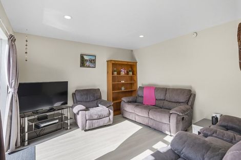 Photo of property in 17a Epiha Street, Paraparaumu, 5032