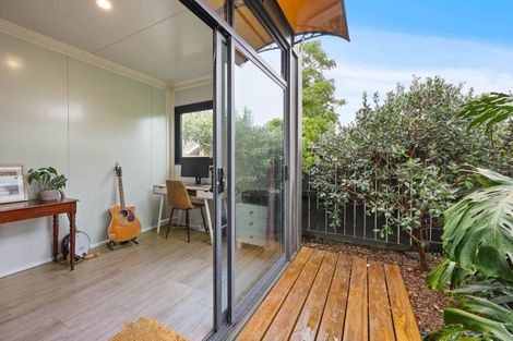 Photo of property in 3/132 Onewa Road, Northcote, Auckland, 0627
