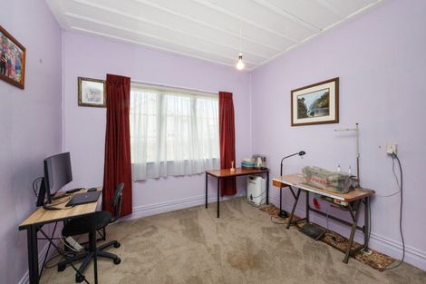 Photo of property in 88 Avenue Road, Foxton, 4814