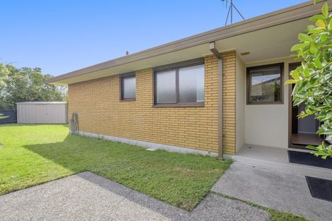 Photo of property in 35 Clivedene Street, Matua, Tauranga, 3110