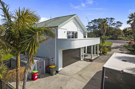 Photo of property in 1159 Whangaparaoa Road, Gulf Harbour, Whangaparaoa, 0930