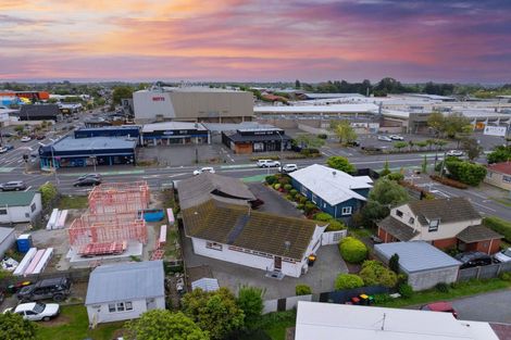 Photo of property in 48 Main North Road, Papanui, Christchurch, 8052