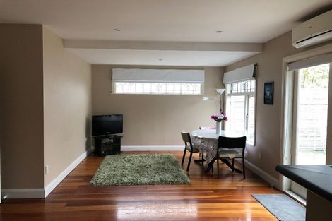 Photo of property in 7 Woodland Road, Johnsonville, Wellington, 6037