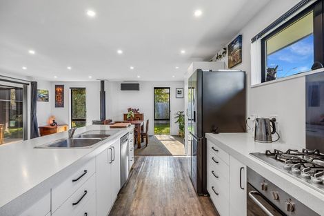 Photo of property in 4 Rangiora Woodend Road, Woodend, 7610