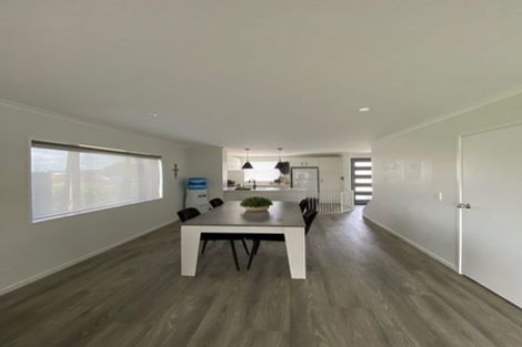 Photo of property in 15e Sealord Place, Manurewa, Auckland, 2102