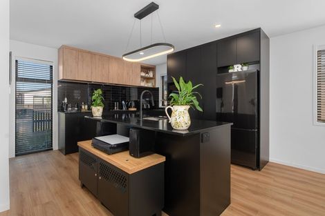 Photo of property in 73 Pasture Way, Papamoa, 3118