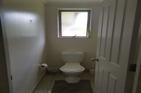 Photo of property in 14 Nykki Place, Papakura, 2110