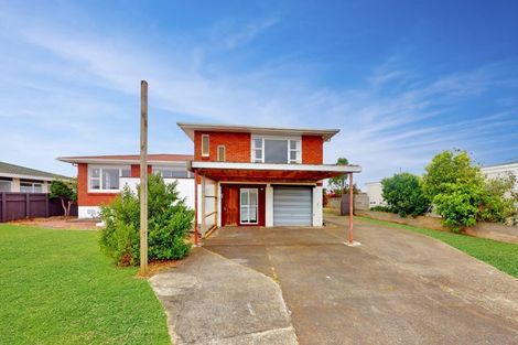 Photo of property in 96 Fitzherbert Avenue, Tawhero, Whanganui, 4501