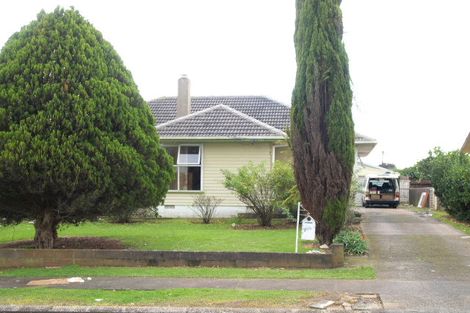 Photo of property in 1 Mervan Street, Mangere East, Auckland, 2024