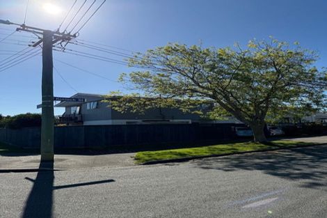 Photo of property in 1 Kinloch Street, St Albans, Christchurch, 8014