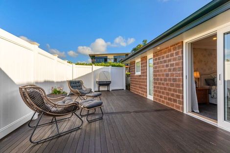 Photo of property in 14 Judith Anne Drive, Pukekohe, 2120