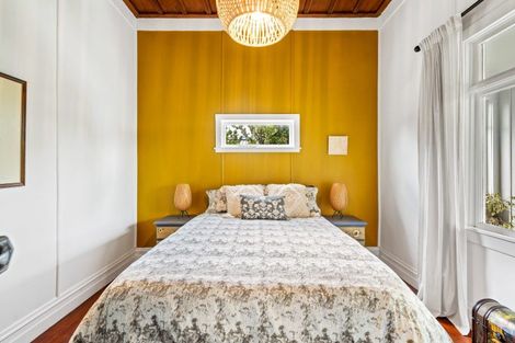 Photo of property in 409 Alexandra Street, Hastings, 4122