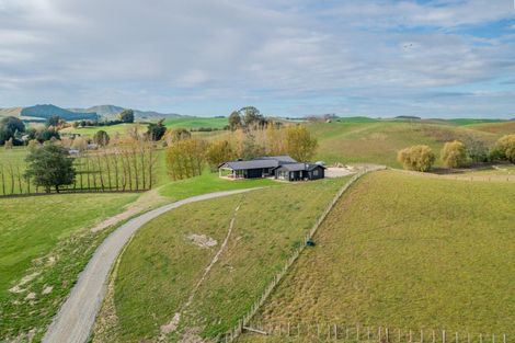 Photo of property in 1 Braehead Road, Otane, 4277