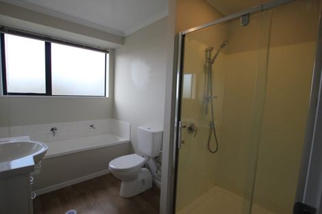 Photo of property in 169c Colwill Road, Massey, Auckland, 0614