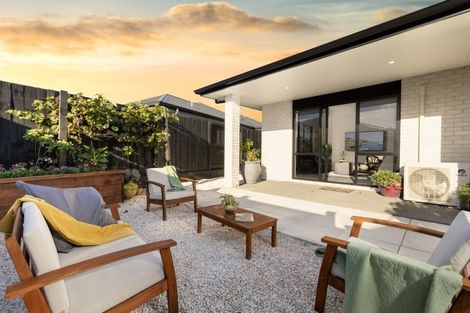 Photo of property in 34 Kahuparere Crescent, Pyes Pa, Tauranga, 3112