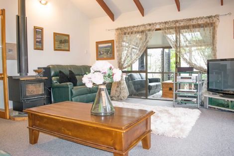 Photo of property in 32 Kowhai Avenue, Rangiora, 7400