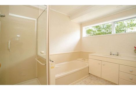 Photo of property in 10b Jacaranda Place, Kerikeri, 0230