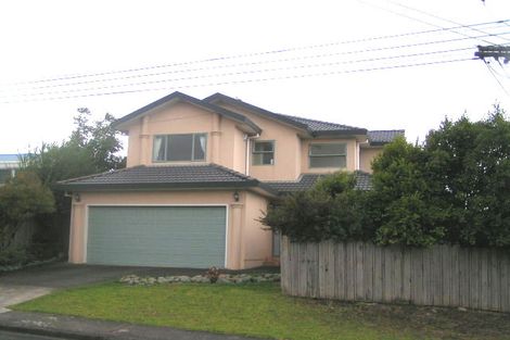 Photo of property in 1/15 Lyttelton Avenue, Forrest Hill, Auckland, 0620