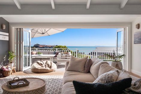 Photo of property in 153 Karewa Parade, Papamoa Beach, Papamoa, 3118