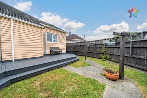 Photo of property in 27 Gadsby Street, Avalon, Lower Hutt, 5011
