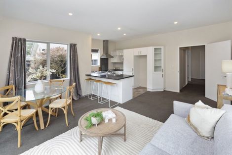 Photo of property in 4/6 Kauri Street, Riccarton, Christchurch, 8041