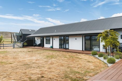 Photo of property in 145 Oliver Road, Bendigo, Cromwell, 9383