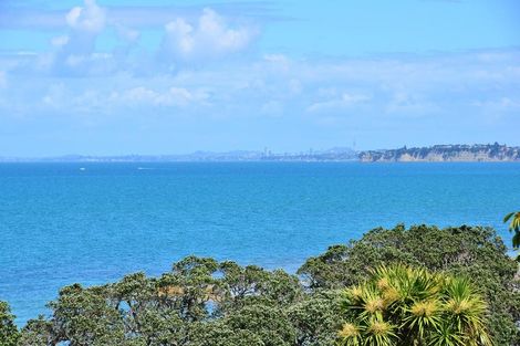 Photo of property in 886 Whangaparaoa Road, Manly, Whangaparaoa, 0930