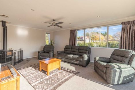 Photo of property in 11 Gleniti Road, Gleniti, Timaru, 7910