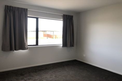 Photo of property in 39 Northmoor Boulevard, Rolleston, 7615