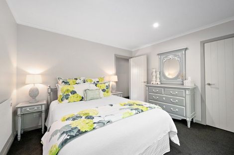 Photo of property in 91 Westchester Drive, Churton Park, Wellington, 6037
