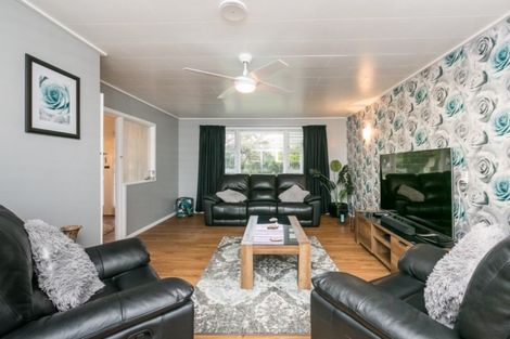 Photo of property in 8 Crichton Place, Taradale, Napier, 4112