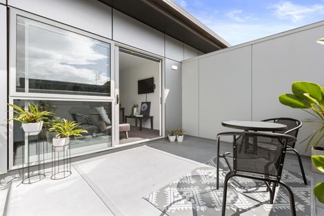 Photo of property in 100u5 Knighton Road, Hillcrest, Hamilton, 3216