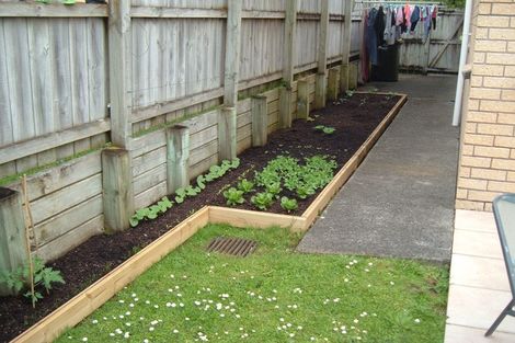 Photo of property in 58 Cyril French Drive, Flat Bush, Auckland, 2016