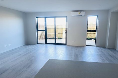 Photo of property in 16 Mene Way, Karaka, 2113