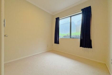 Photo of property in 56 San Marino Drive West, Henderson, Auckland, 0612