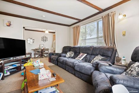 Photo of property in 1/3a Grande Vue Road, Manurewa, Auckland, 2102