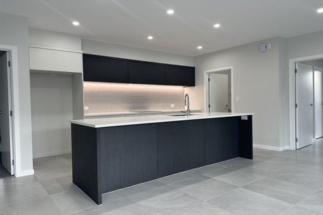 Photo of property in 5 Cassin Place, Taradale, 4112