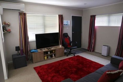 Photo of property in 3/40 Eskdale Road, Birkdale, Auckland, 0626