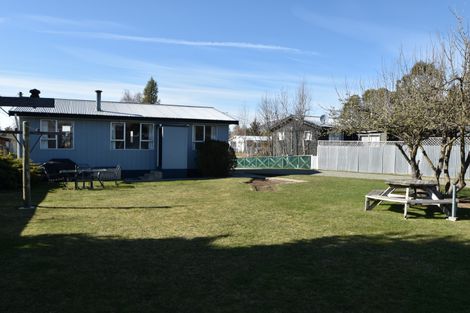 Photo of property in 25 Sealy Street, Twizel, 7901