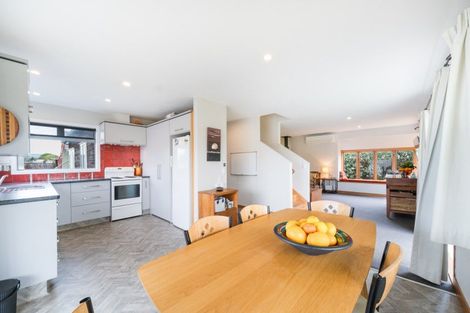 Photo of property in 32 Pioneer Highway, Awapuni, Palmerston North, 4412