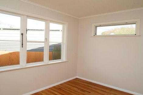 Photo of property in 12 Arawhata Road, Paraparaumu, 5032