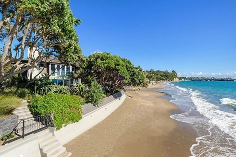 Photo of property in 25 Huntly Road, Campbells Bay, Auckland, 0630