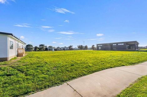 Photo of property in 302 Harbour Drive East, Matarangi, Whitianga, 3592