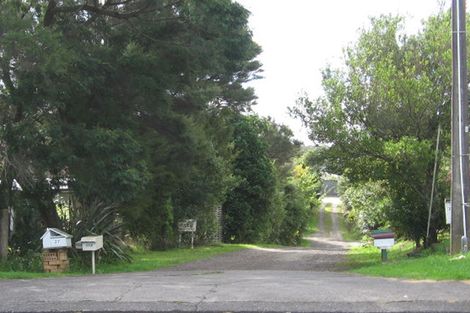 Photo of property in 25 Tawa Road, Te Atatu Peninsula, Auckland, 0610