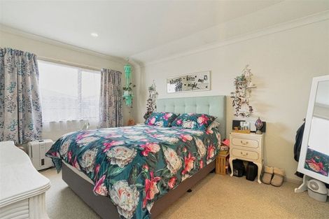 Photo of property in 40 Durham Street, Levin, 5510