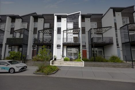 Photo of property in 25 Marine Parade, Hobsonville, Auckland, 0616