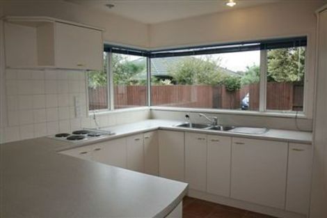 Photo of property in 4a Roche Avenue, Upper Riccarton, Christchurch, 8041